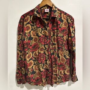 LADY‎ FOOTLOCKER Vintage 100% Silk Floral Button Up Size M